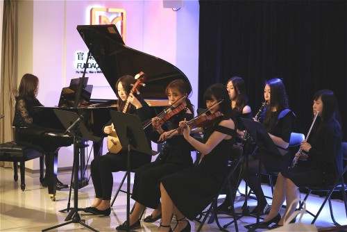 The Moon Chun Memorial College (MCMC) organizes Matineés Musicales